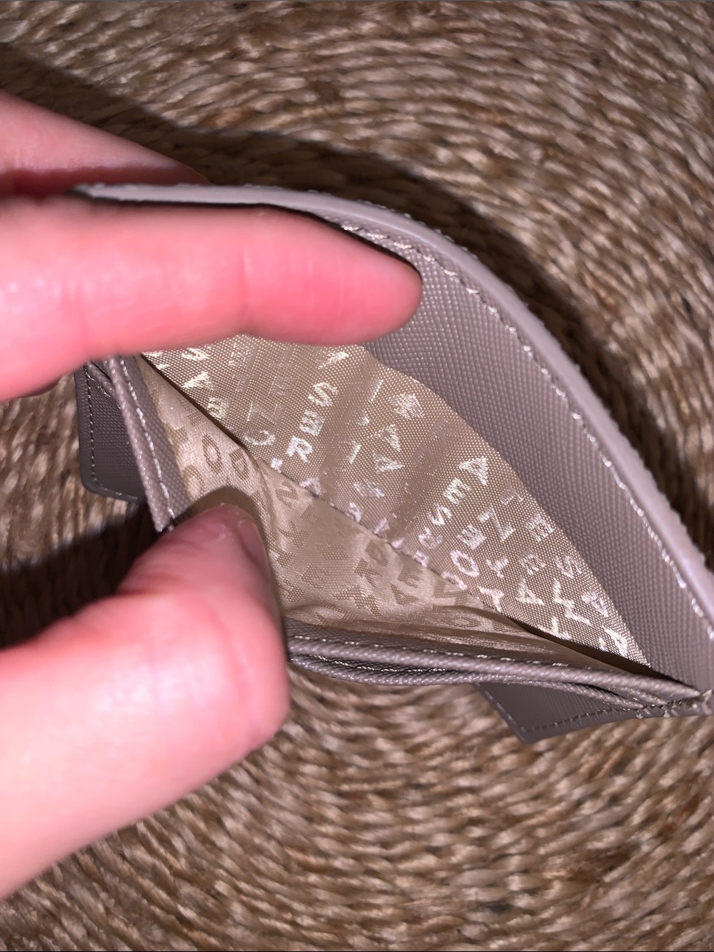 kate spade silver Glitter and tan Card Case - Picture 4 of 4